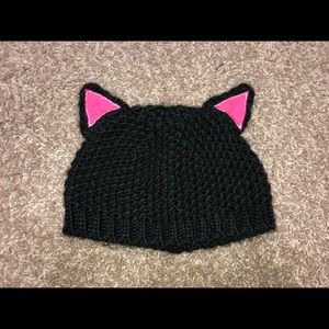 Beanie with cat ears